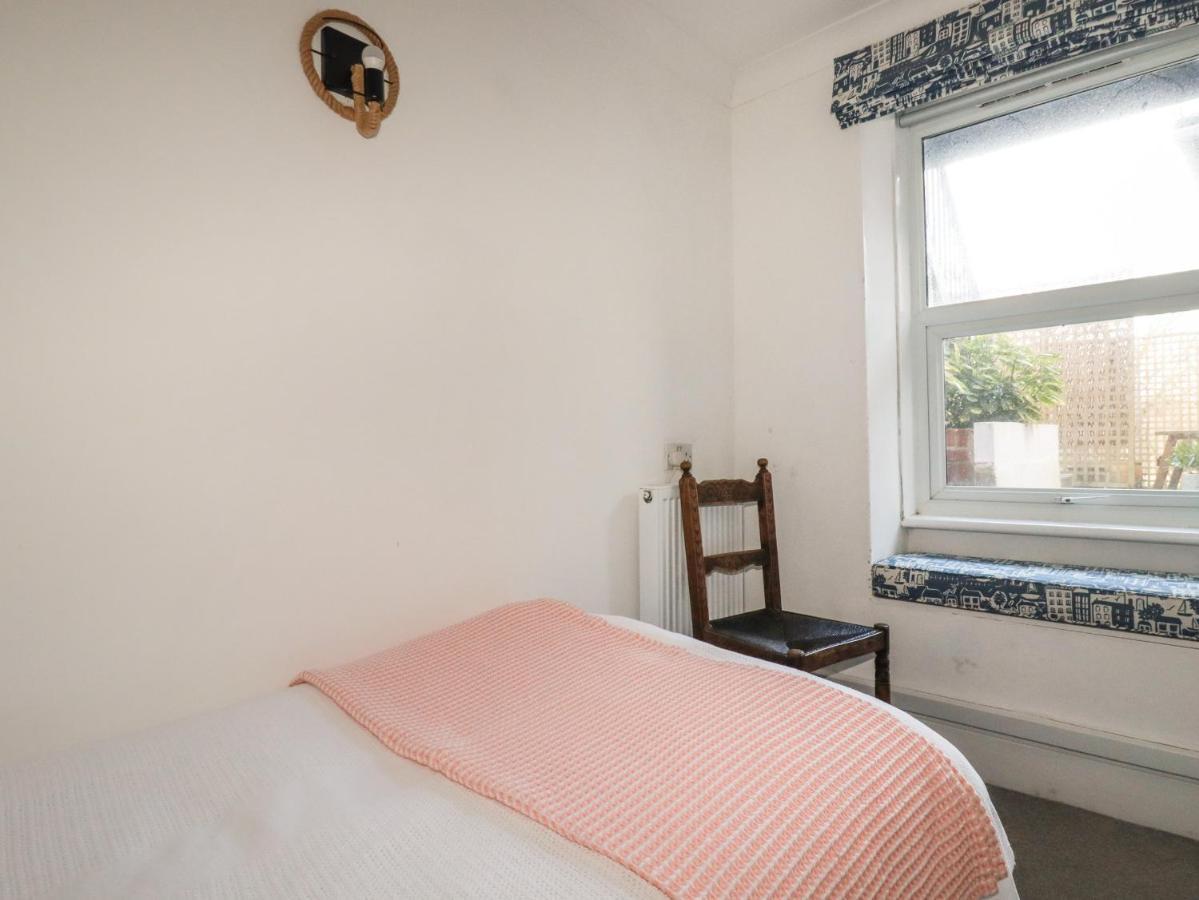 Melvill Lower Deck Falmouth Bagian luar foto